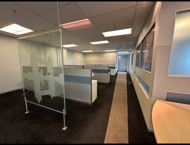 248M² OFFICE TO LET IN SANDTON CENTRAL